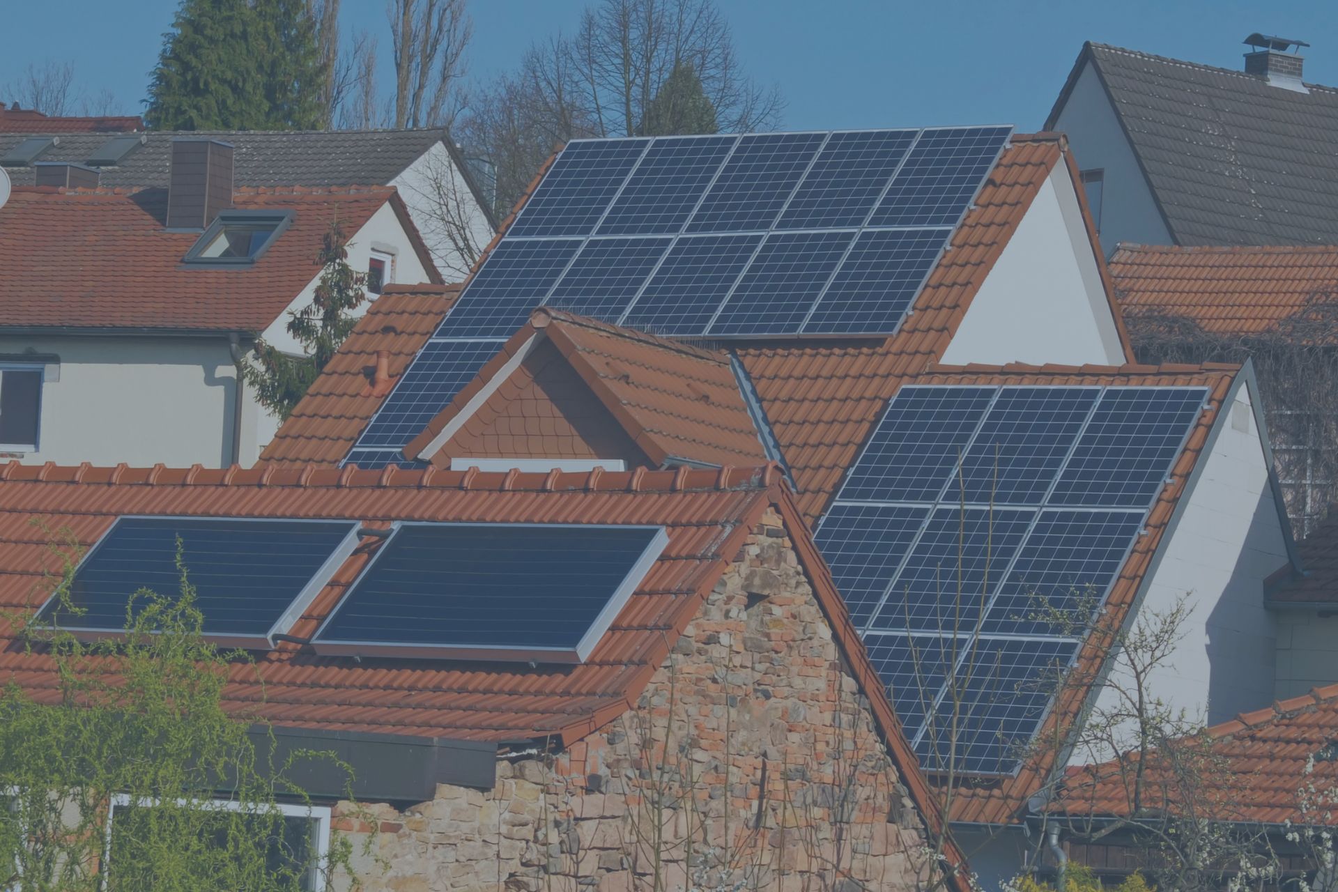 Image showcasing Is your roof suitable for solar energy? Discover the 4 factors